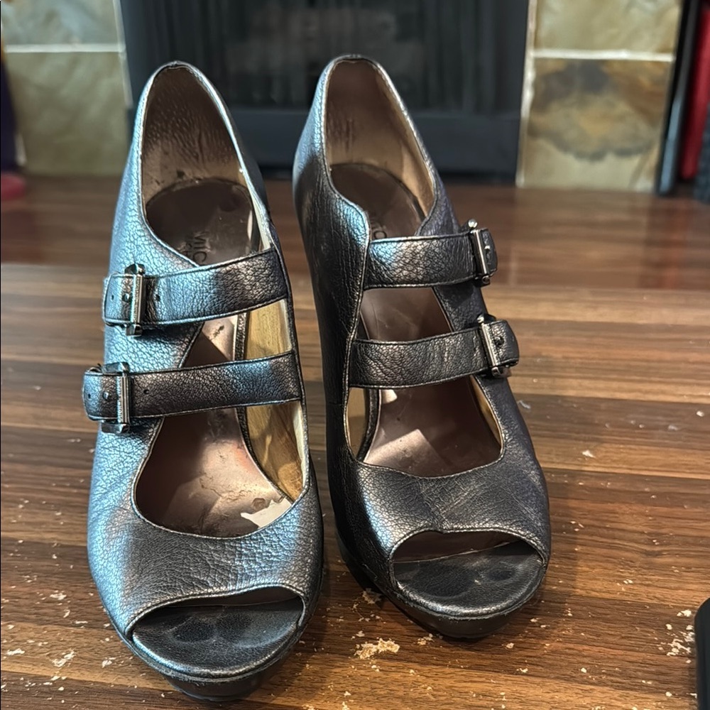 MICHAEL Michael Kors “Webster” Pewter Metallic Open Toe Buckle Pump